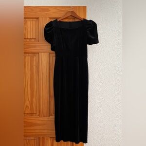 Elegant Black Velvet Dress